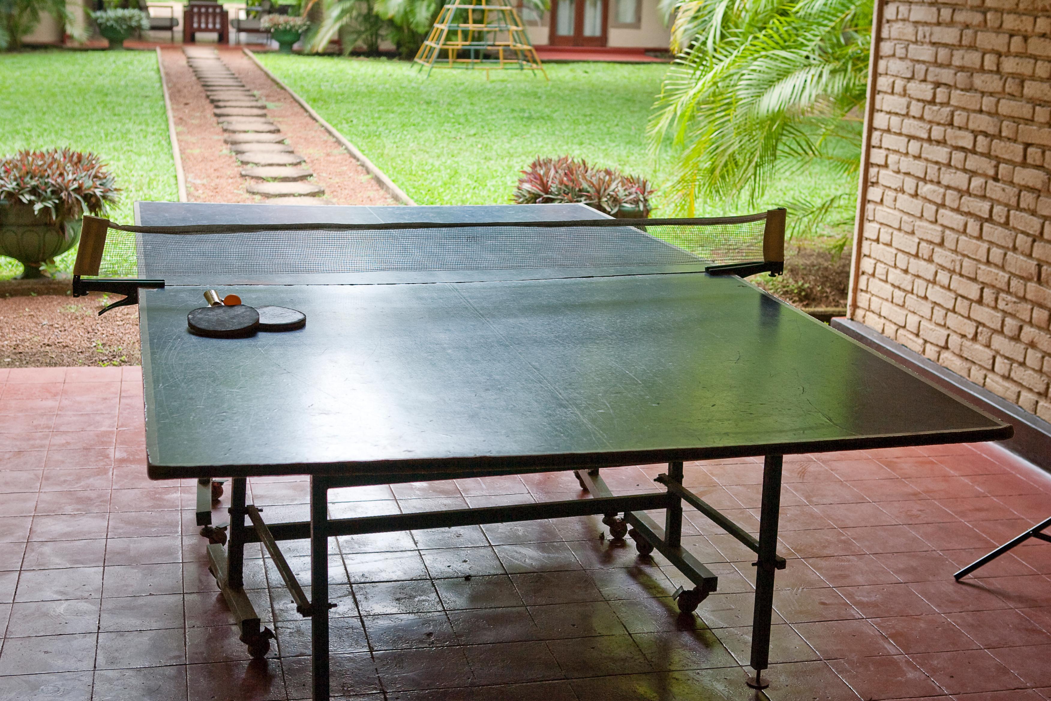 Hotel Сигирия Екстериор снимка Table tennis table